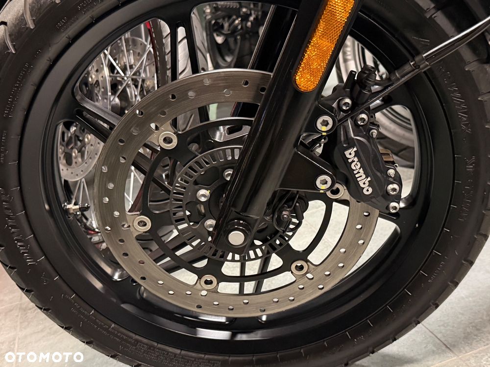 Moto Guzzi V7 - 39