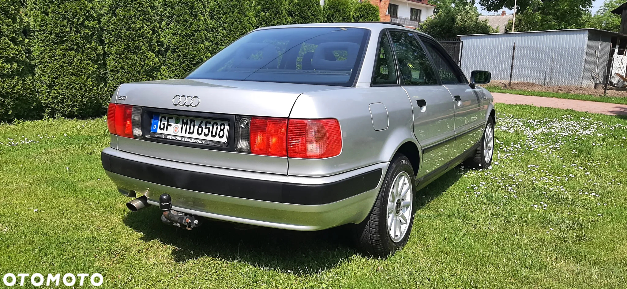 Audi 80 2.0 E - 24