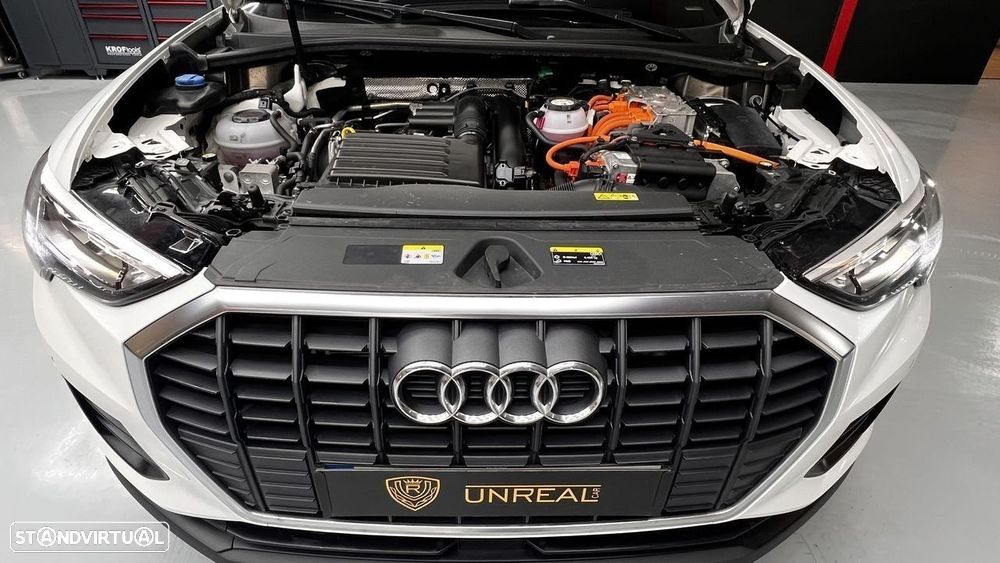 Audi Q3 45 TFSIe S tronic - 8