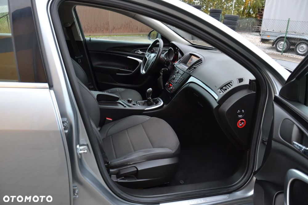 Opel Insignia 1.8 Innovation - 28