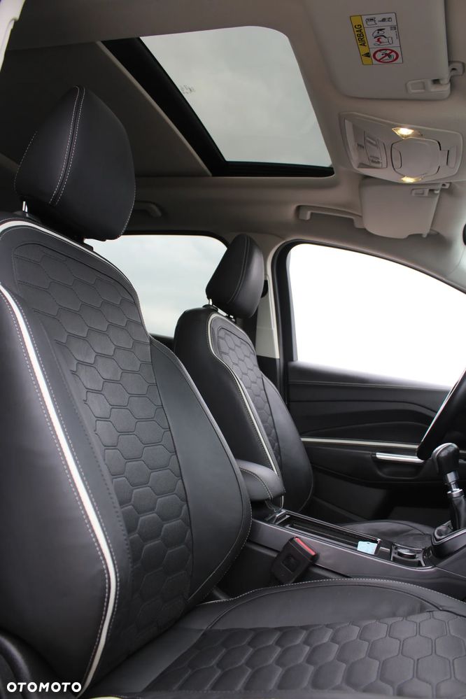 Ford Kuga 1.5 EcoBoost 2x4 Vignale - 18