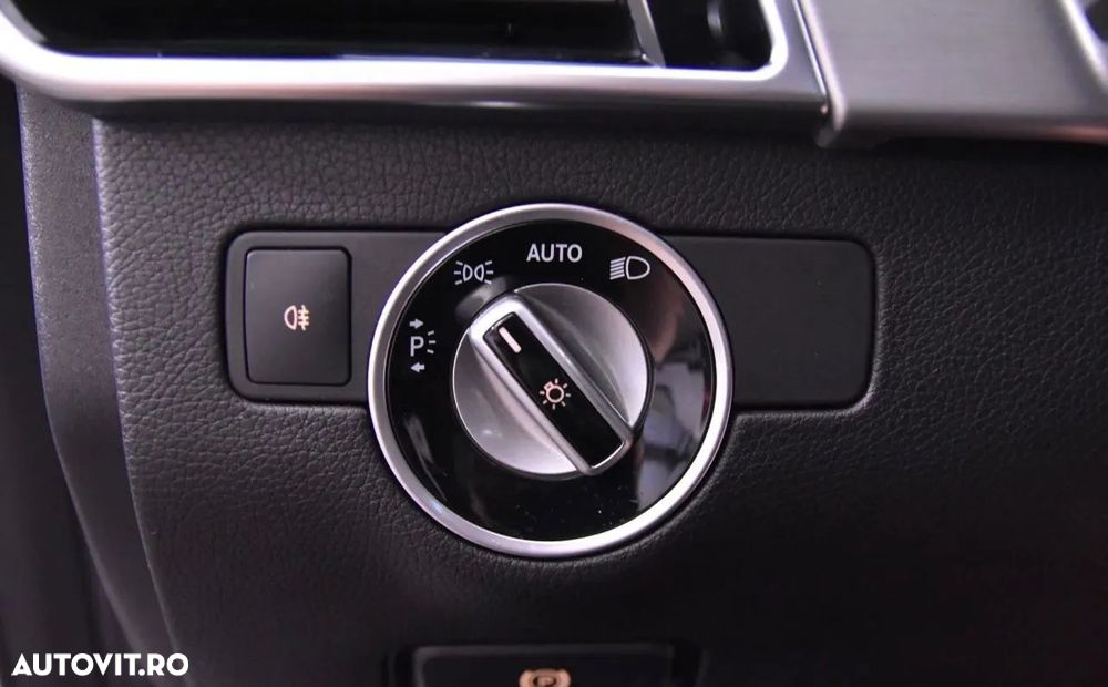 Mercedes-Benz GLE 350 d 4MATIC - 13