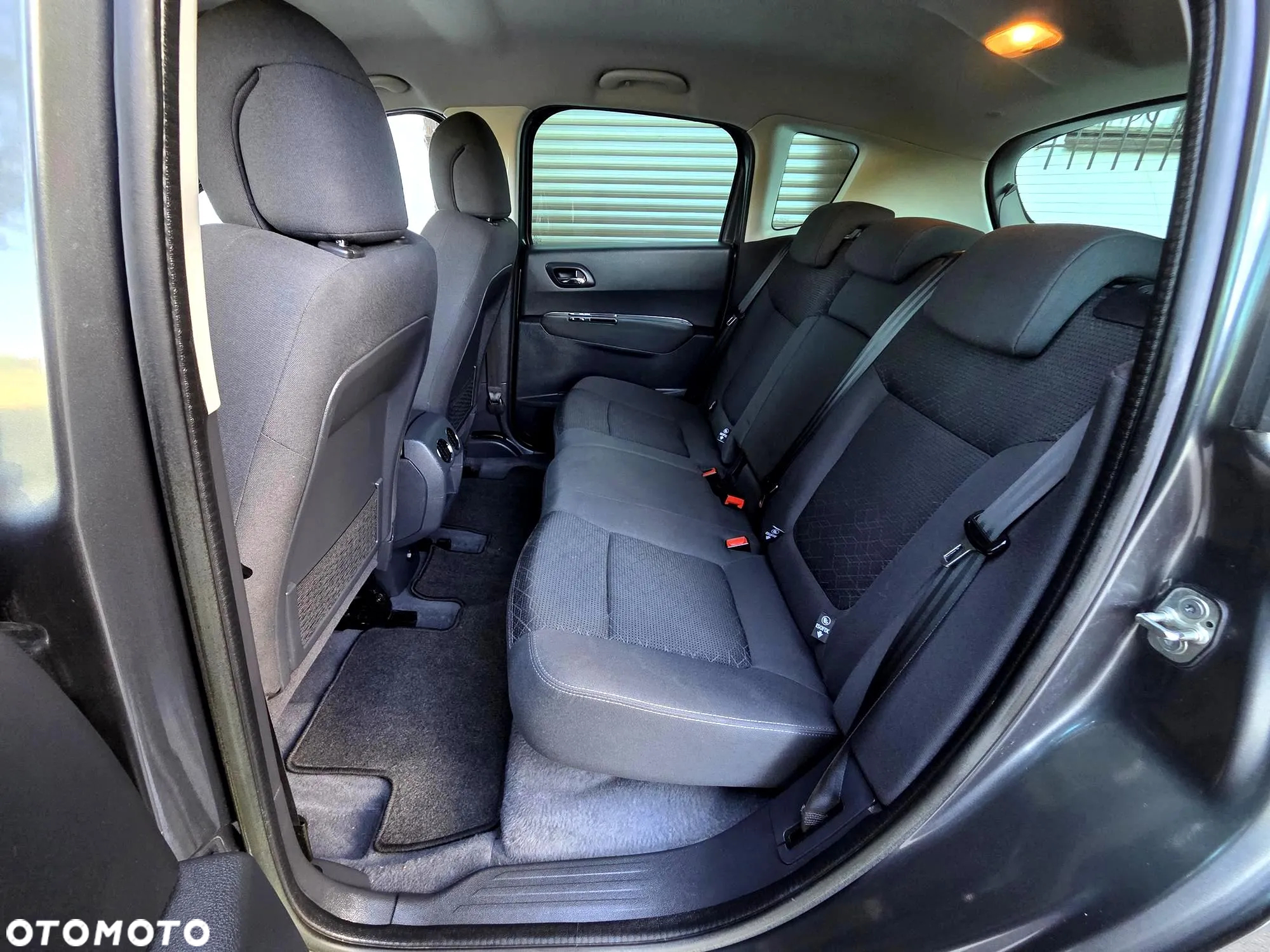 Peugeot 3008 1.6 HDi Style - 7