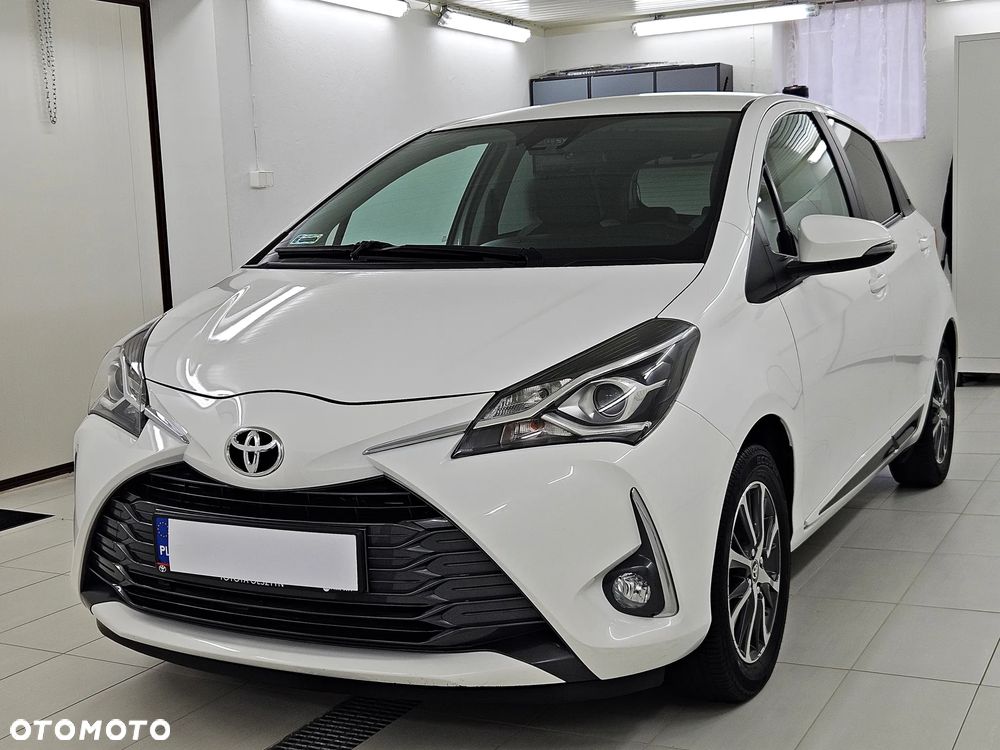 Toyota Yaris 1.5 Premium - 1