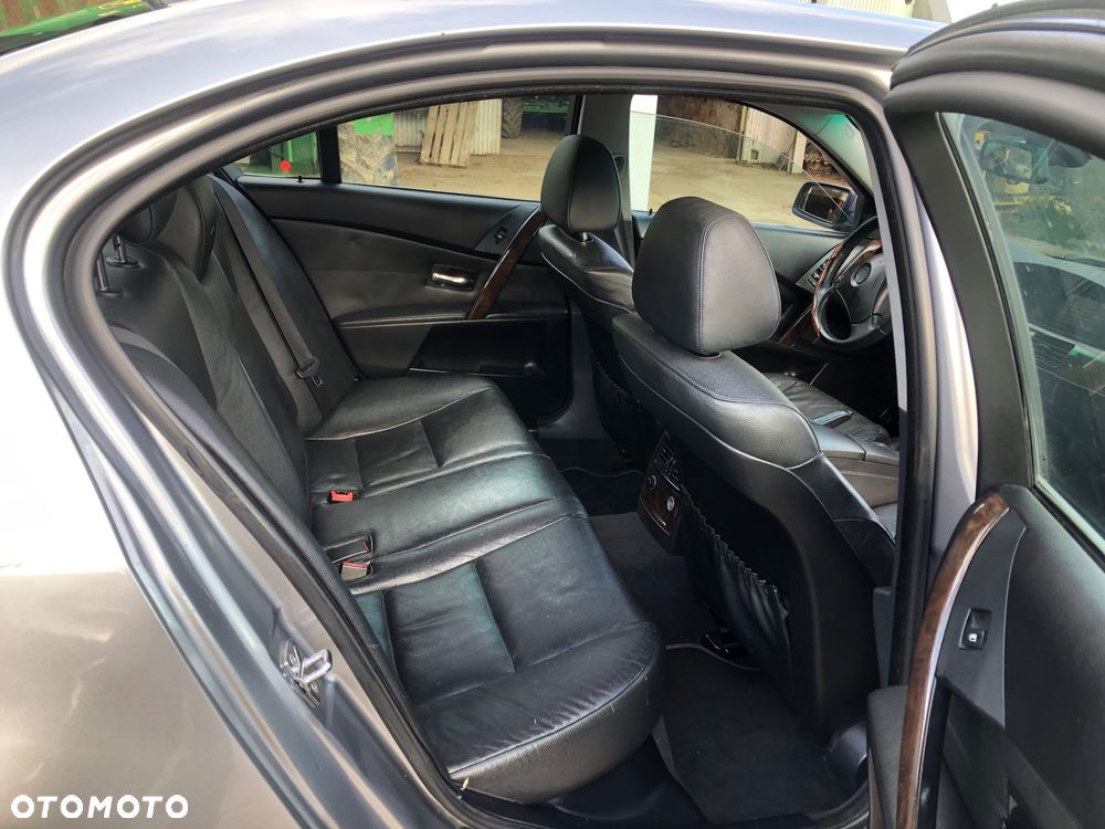 BMW Seria 5 - 11