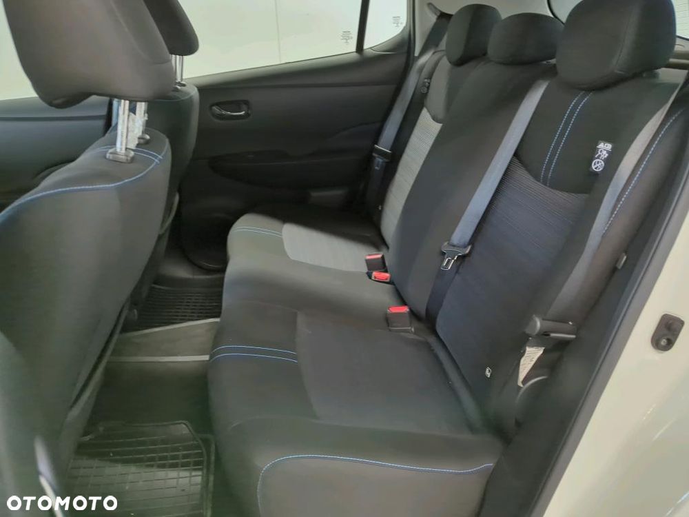 Nissan Leaf 40kWh Acenta (6.6 kW) - 13