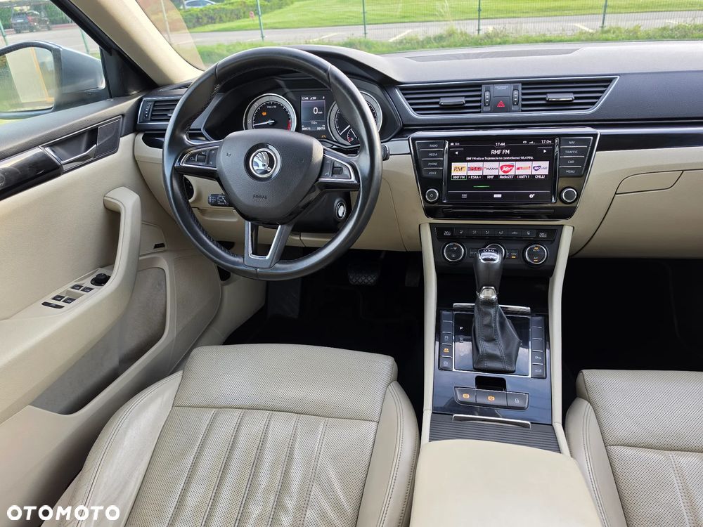 Skoda Superb 2.0 TDI L&K DSG - 13