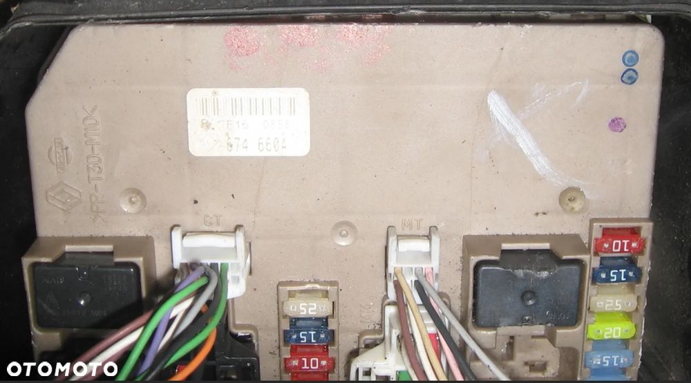 sterownik moduł BSI UCH BSM CLIO III  674660A RENAULT - 2