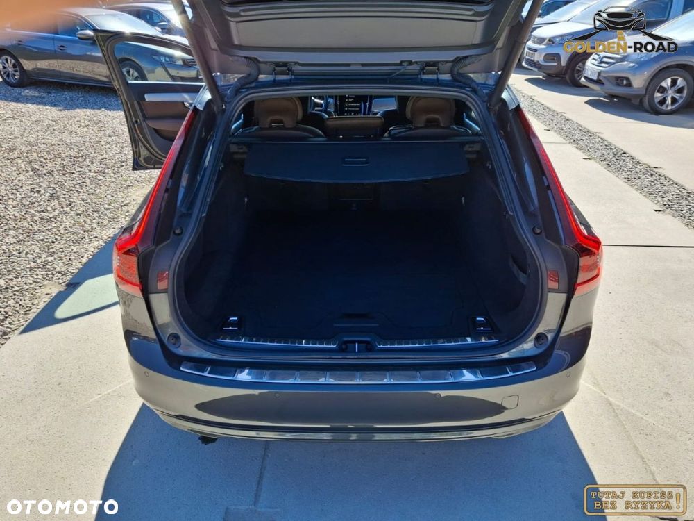 Volvo V90 - 27
