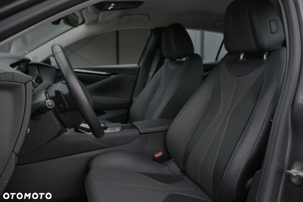 DS Automobiles DS 4 1.6 E-Tense Cross Trocadero - 14