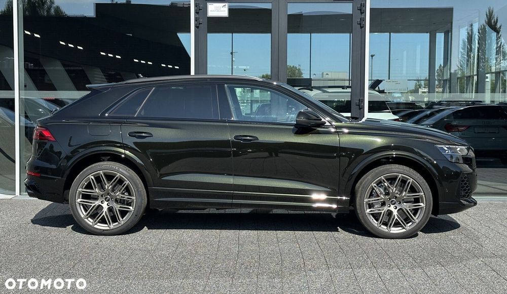 Audi RS Q8 - 4