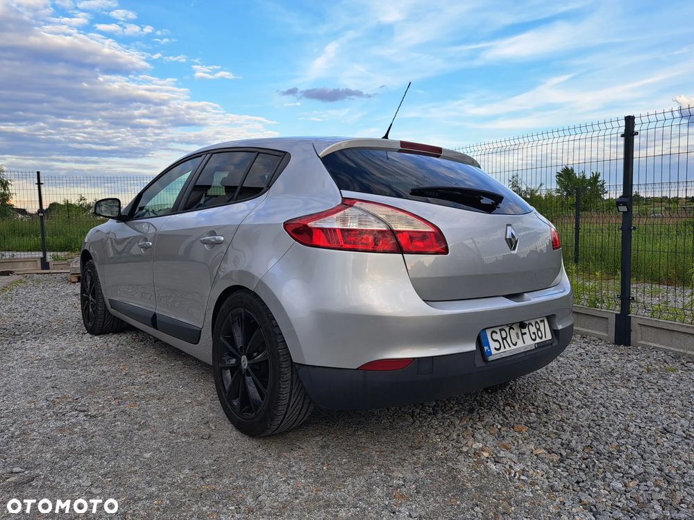 Renault Megane 1.6 16V Authentique - 6