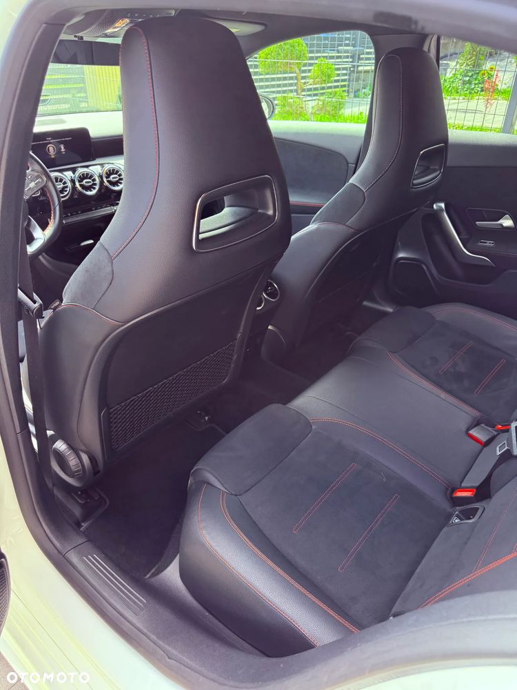 Mercedes-Benz Klasa A 180 AMG Line 7G-DCT - 14
