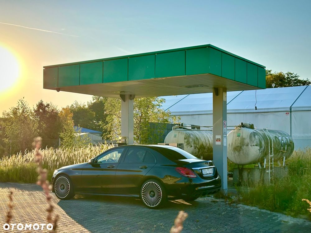 Mercedes-Benz Klasa C 450 AMG 4-Matic 7G-TRONIC - 8
