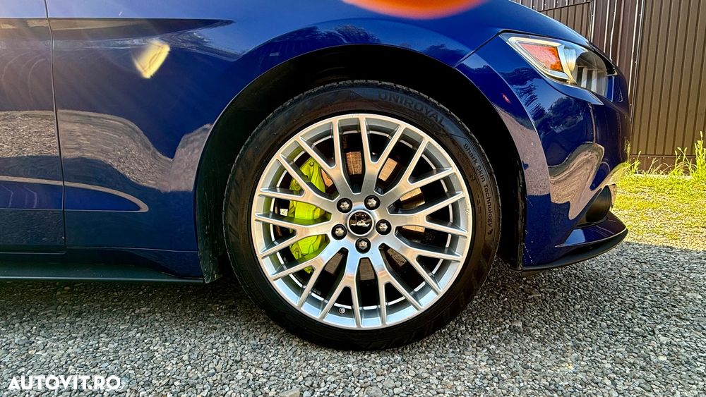Ford Mustang 2.3 EcoBoost - 22