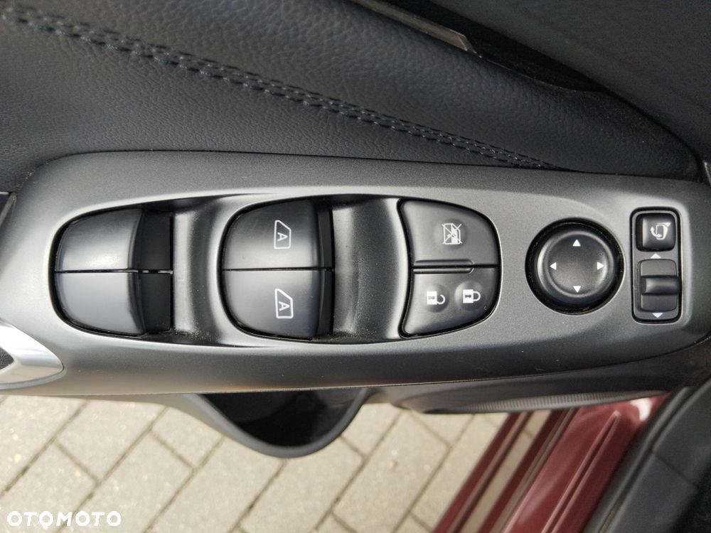 Nissan Juke 1.6 Hybrid N-Connecta AMT - 19