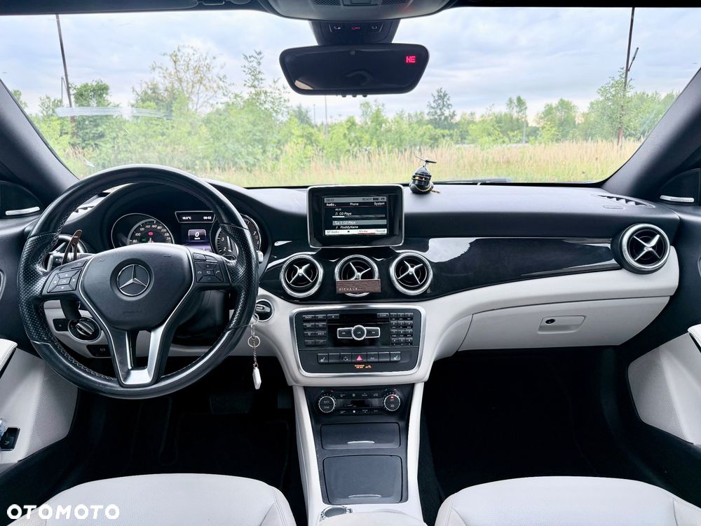 Mercedes-Benz CLA 250 4-Matic Sport - 5