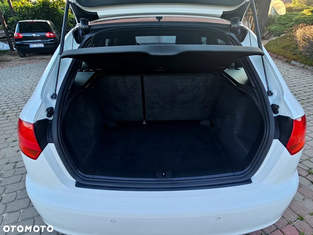 Audi A3 Sportback - 13