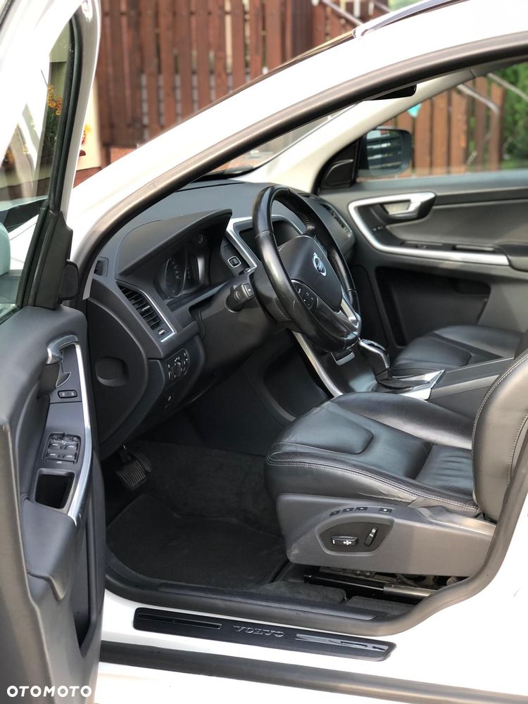 Volvo XC 60 - 13