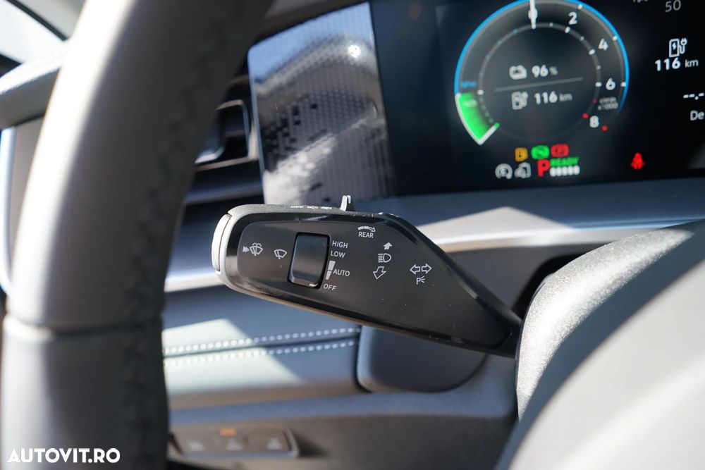 Volkswagen Tayron 1.5 TSI DSG PHEV Life - 14
