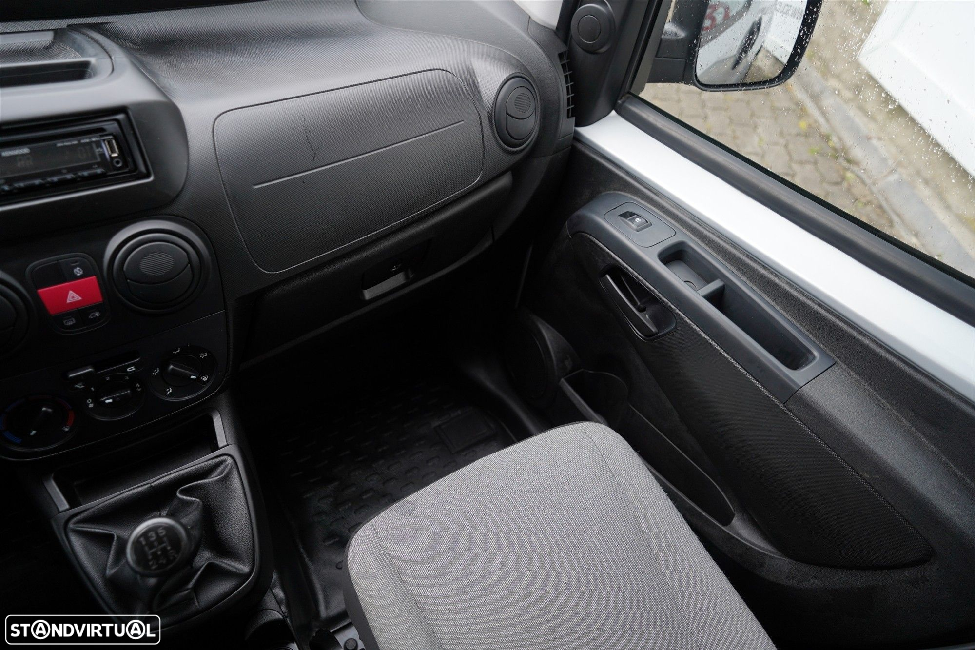 Fiat Fiorino 1.3 M-jet Adventure - 17