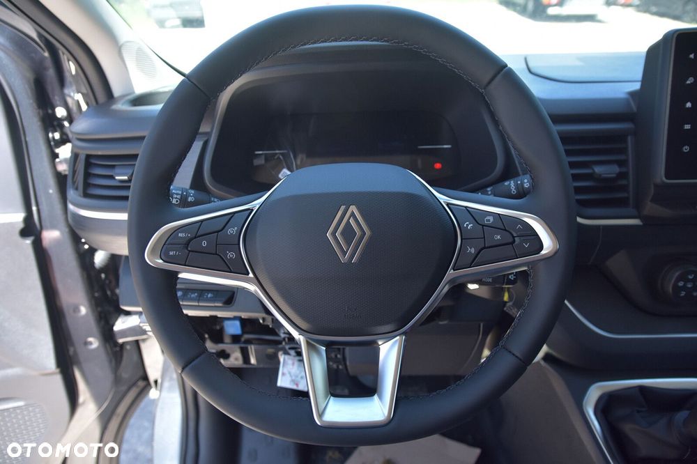 Renault Trafic - 8