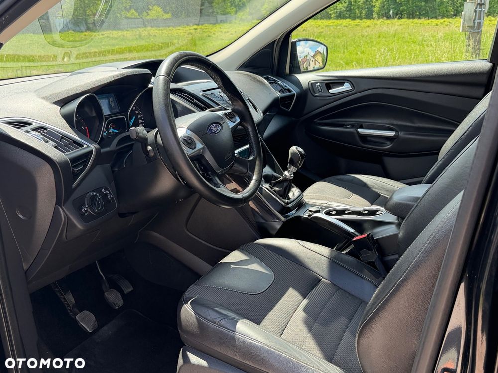 Ford Kuga 2.0 TDCi 4WD Titanium Plus - 16