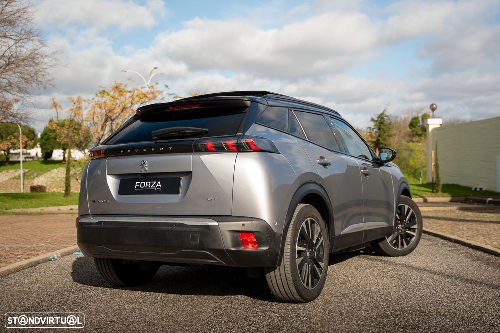 Peugeot e-2008 GT Pack - 22