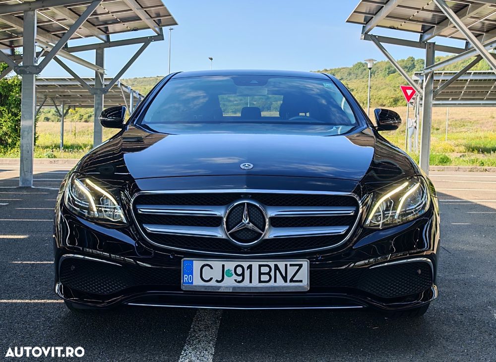 Mercedes-Benz E 220 d 9G-TRONIC - 1