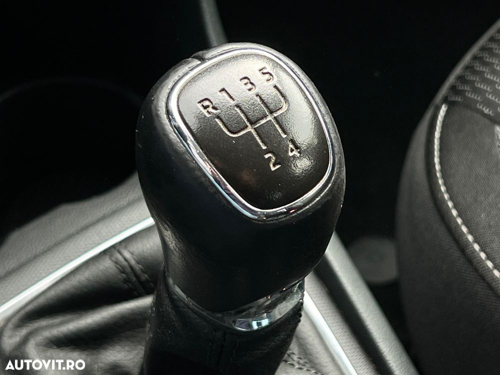 Skoda RAPID 1.6 TDI Ambition - 20