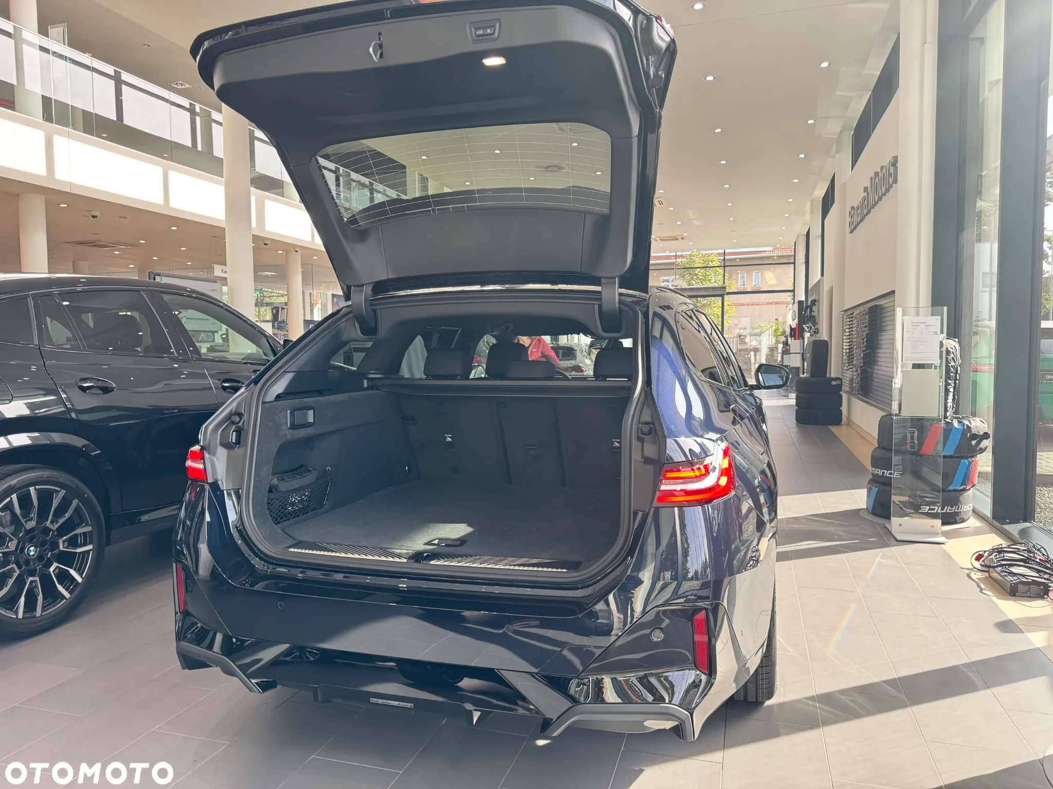 BMW Seria 5 520i mHEV - 9