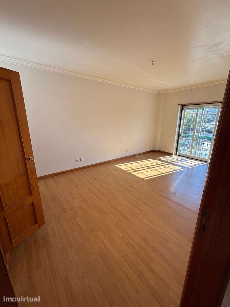 Apartamento T2 em Milharado, Mafra com Vista para o Rio - Grande imagem: 5/7