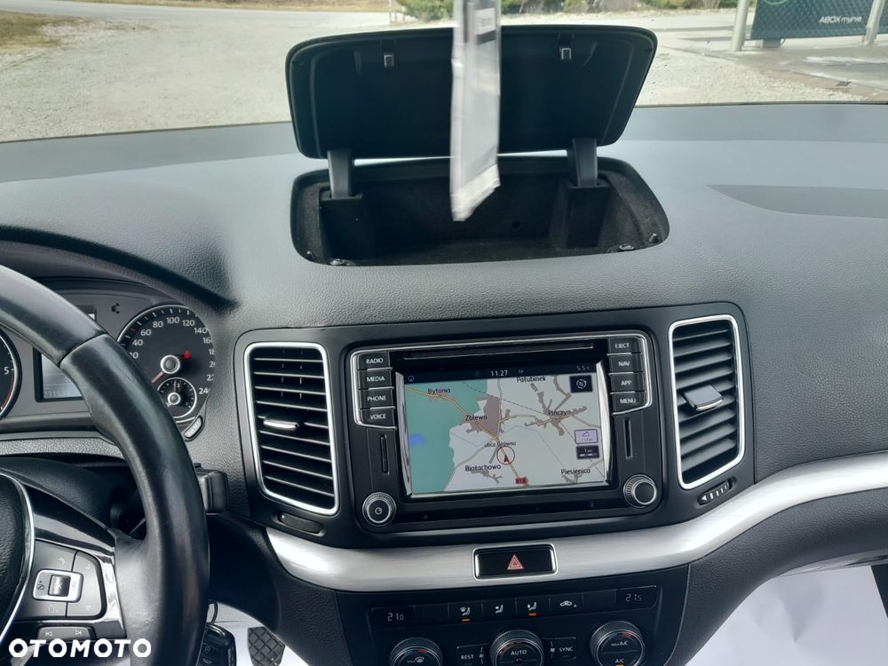 Volkswagen Sharan 2.0 TDI BMT Comfortline - 18