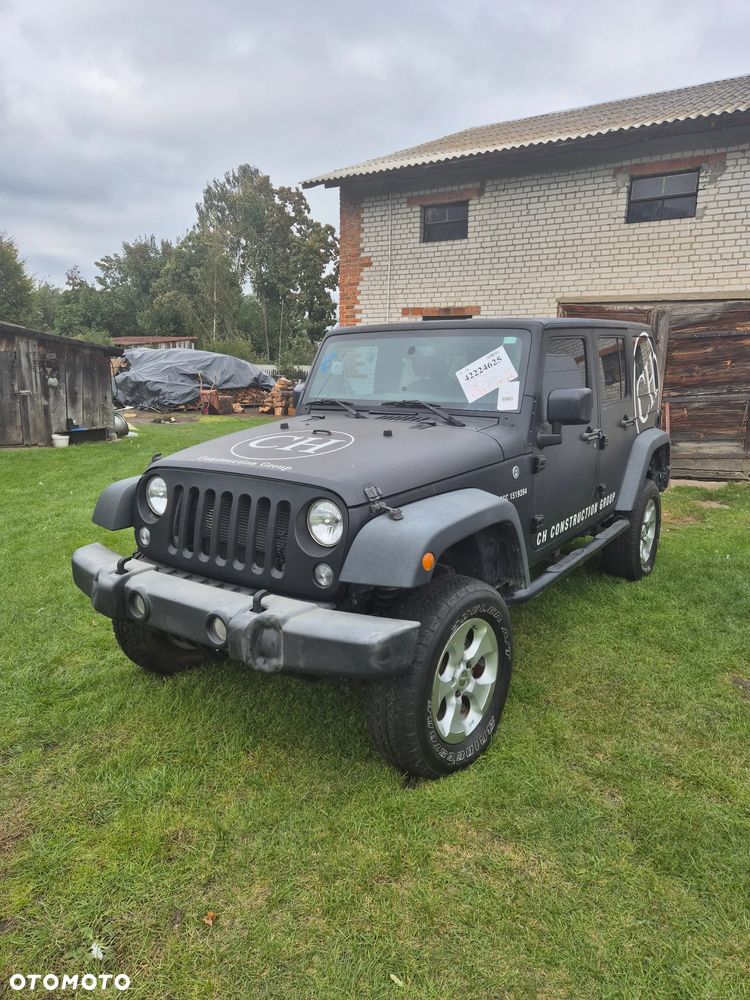 Jeep Wrangler 3.6 Unlim Night Eagle - 15