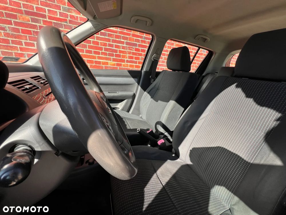 Suzuki Swift - 13