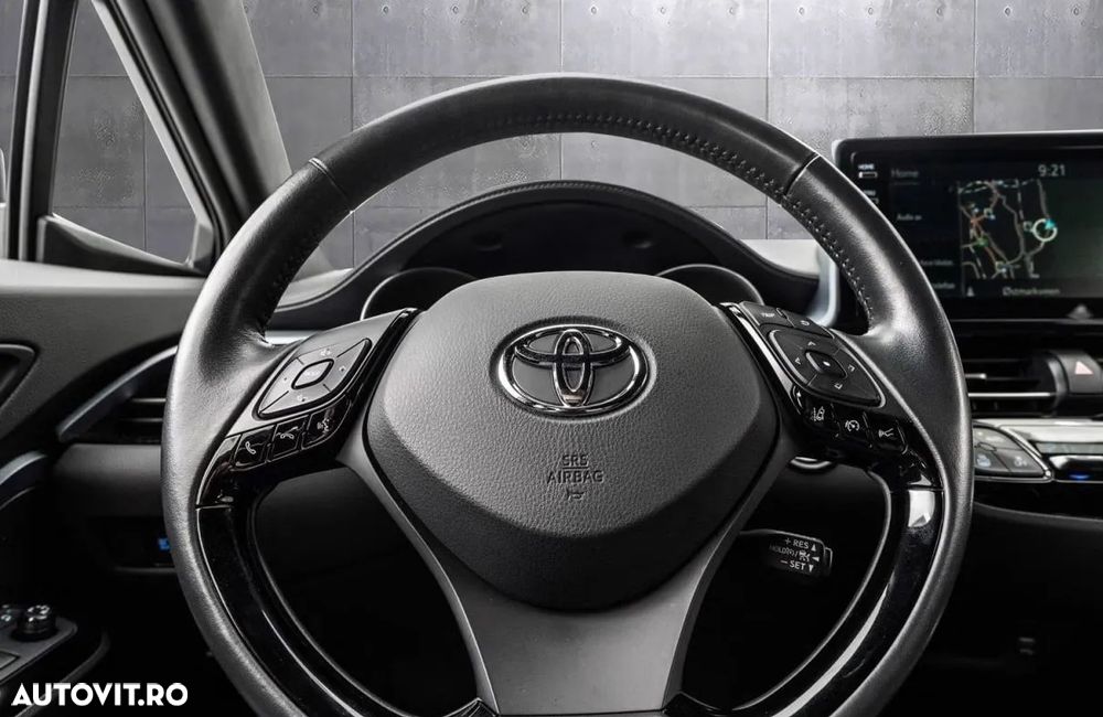 Toyota C-HR - 10
