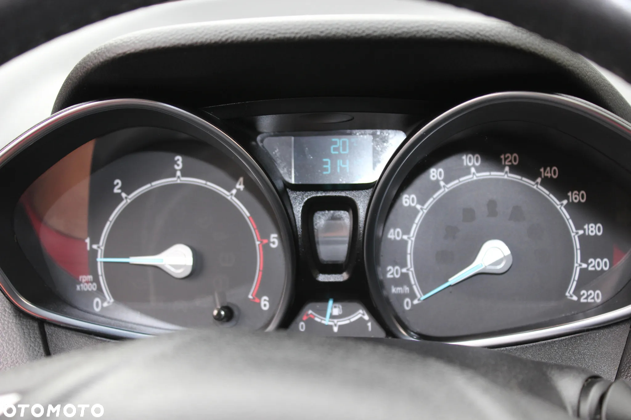 Ford B-MAX 1.6 TDCi Titanium X - 20