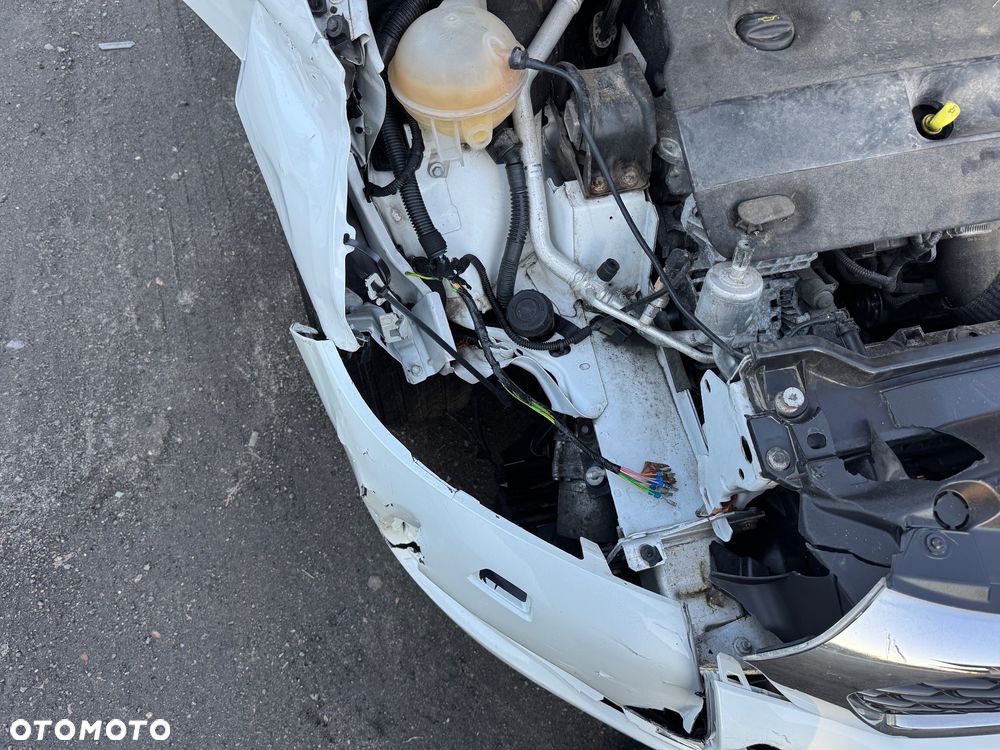 Citroën DS4 BlueHDi 150 S&S SoChic - 36