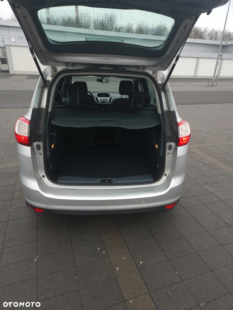 Ford Grand C-MAX - 6