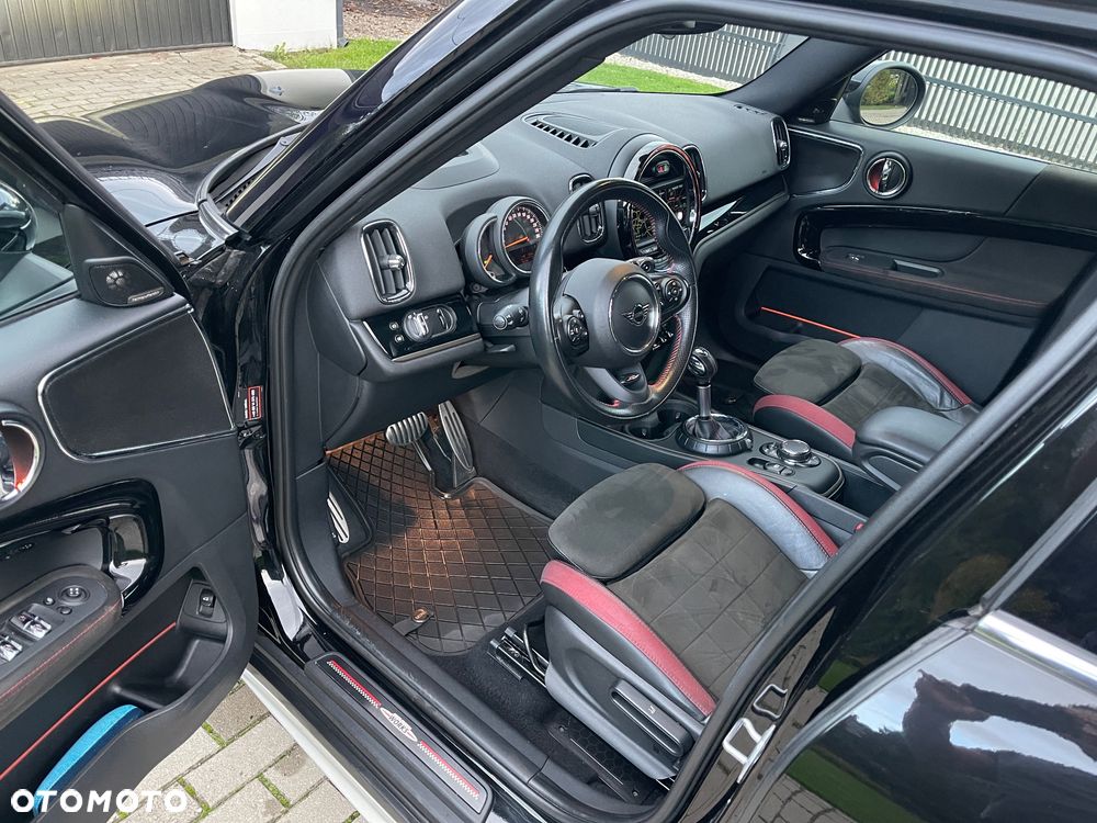 MINI Countryman Cooper SD ALL4 John Cooper Works Trim sport - 9