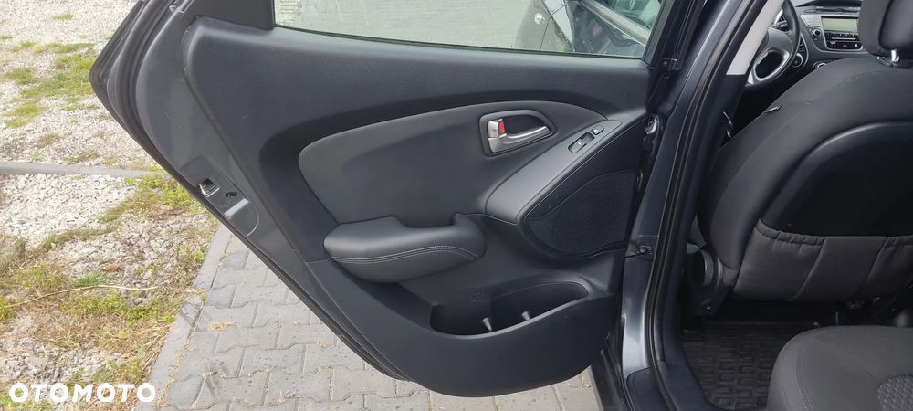 Hyundai ix35 2.0 2WD Style - 21