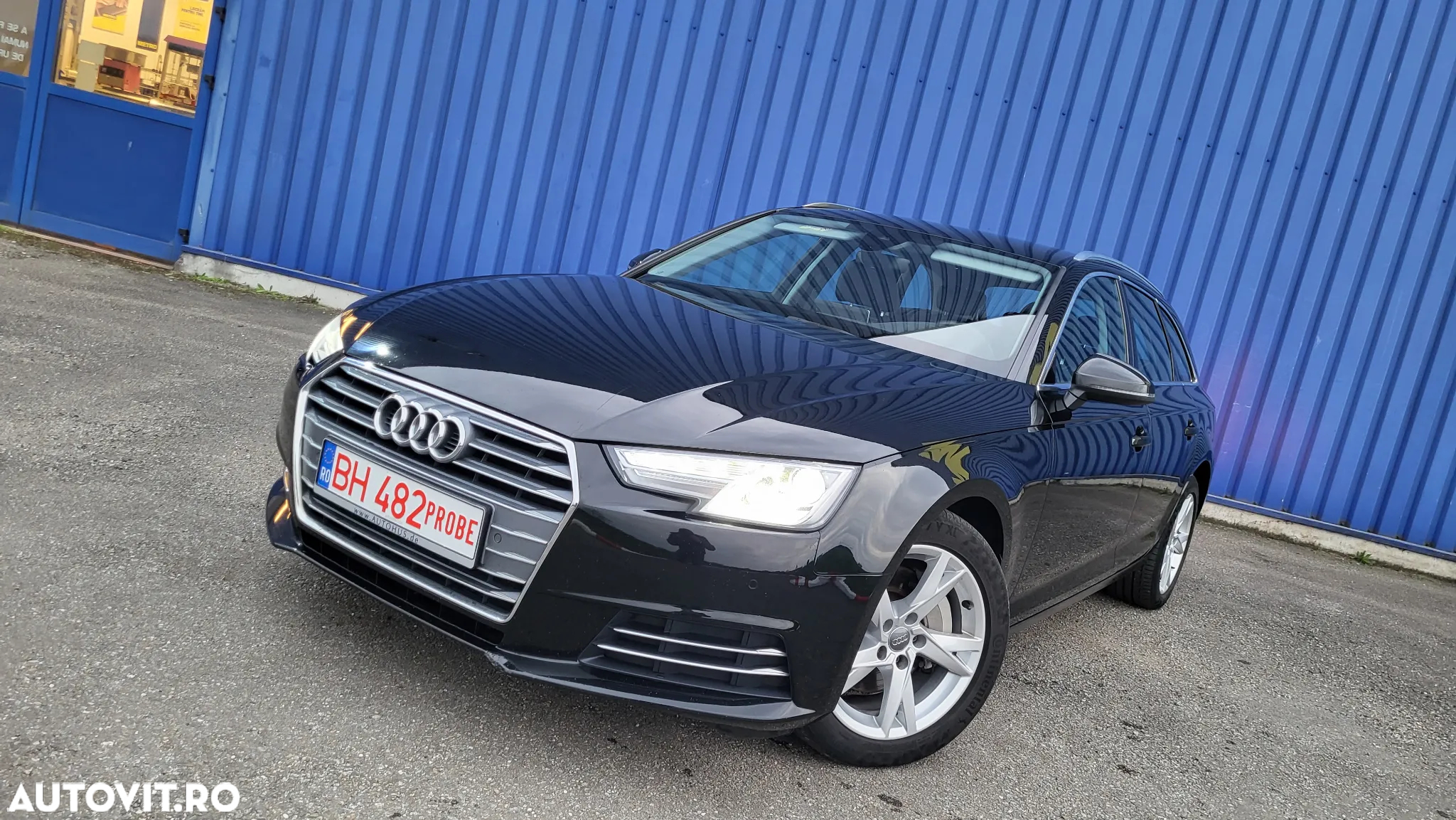 Audi A4 Avant 2.0 40 TDI S tronic S Line - 6