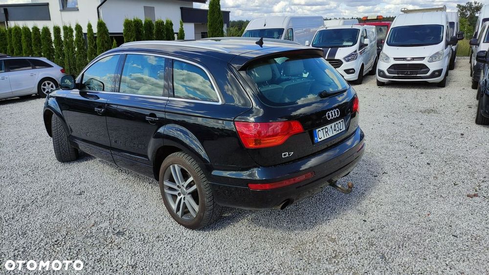 Audi Q7 - 13