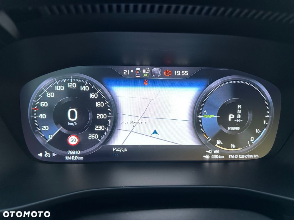 Volvo XC 40 - 18