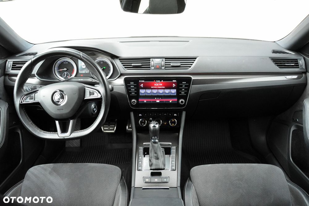 Skoda Superb 2.0 TDI SCR Sportline DSG - 12