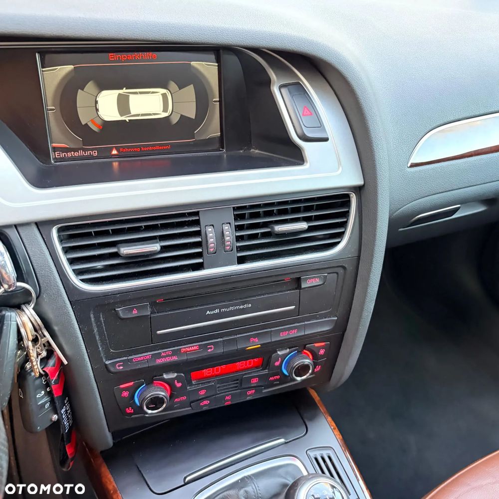 Audi A4 Avant 2.0 TDI DPF quattro S line Sportpaket - 25