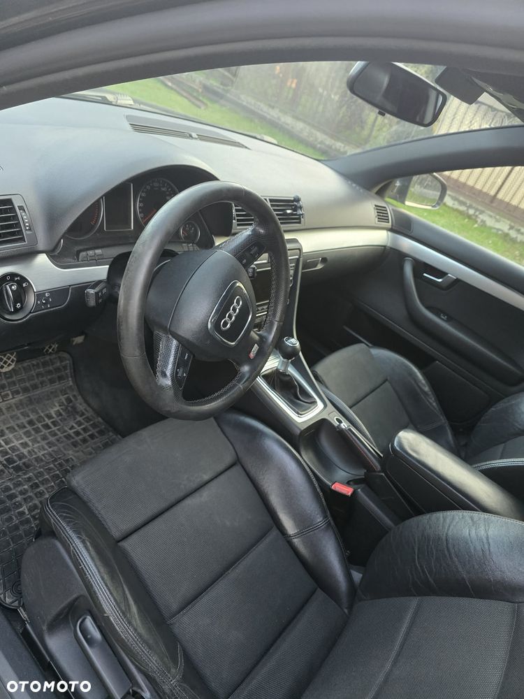Audi A4 Avant 2.0 TDI - 6