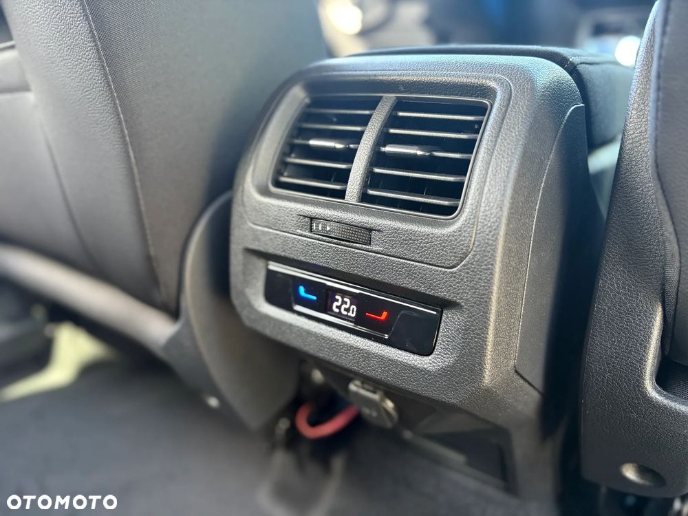 Volkswagen Touran 1.5 TSI EVO Highline DSG - 28