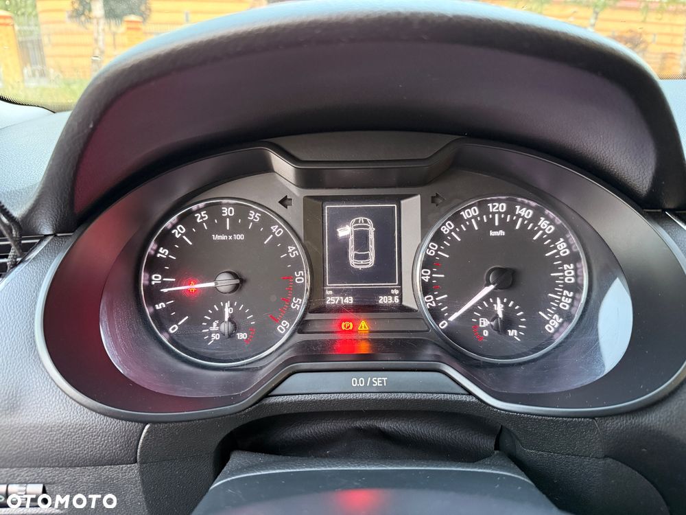 Skoda Octavia 1.6 TDI Ambition - 5