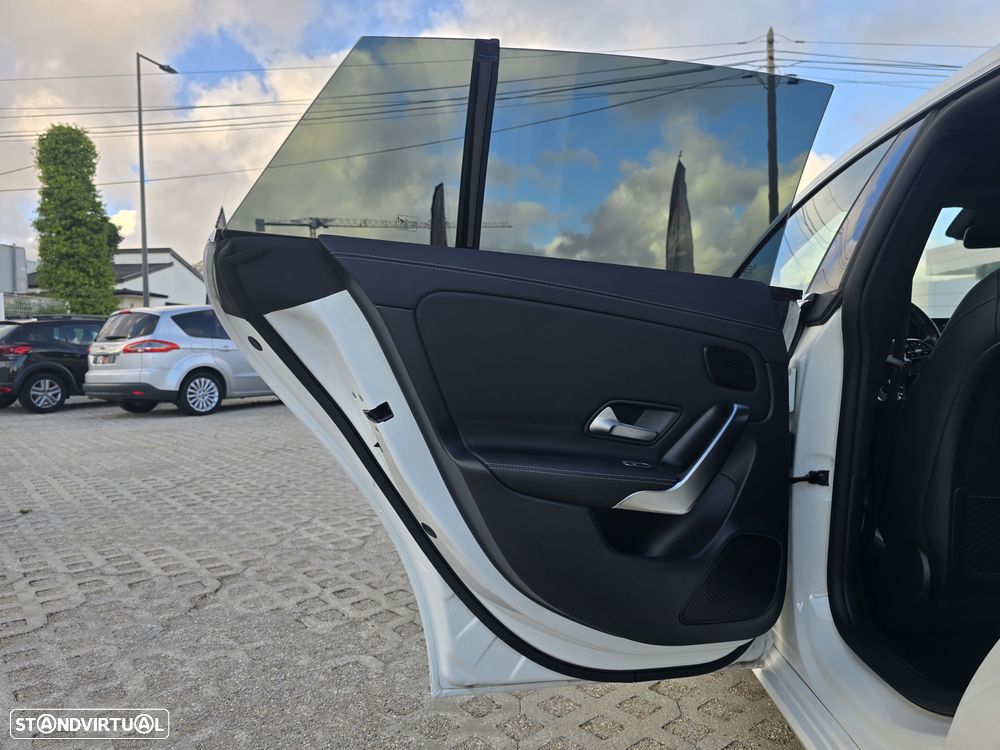 Mercedes-Benz CLA 180 d Shooting Brake Style Plus Aut. - 42